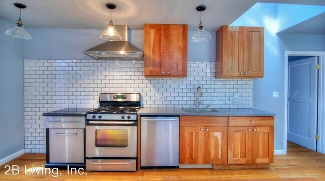Foto del edificio - 2 br, 1 bath House - 65 Sylvan Way