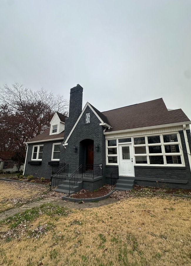Building Photo - 1211 N Nashville Ave