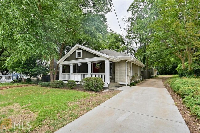 Building Photo - 3352 Harrison Rd