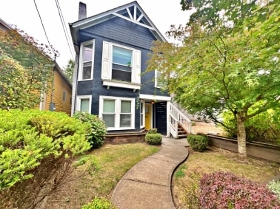 Foto del edificio - 522 NE Russell St