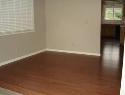 Foto del edificio - 678 Teesdale Rd