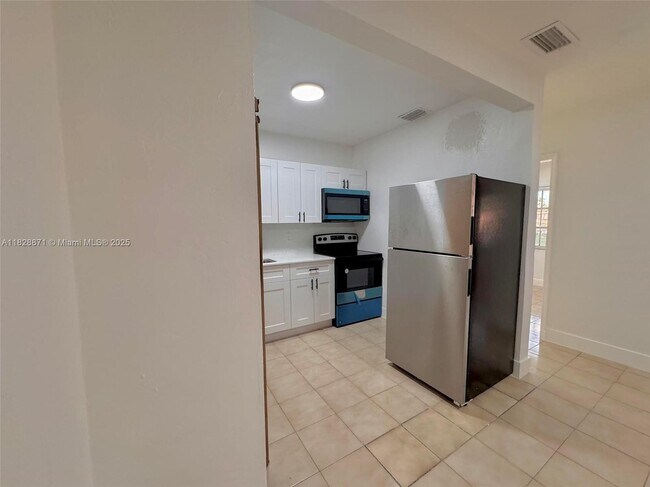 Foto del edificio - 541 E 38th St