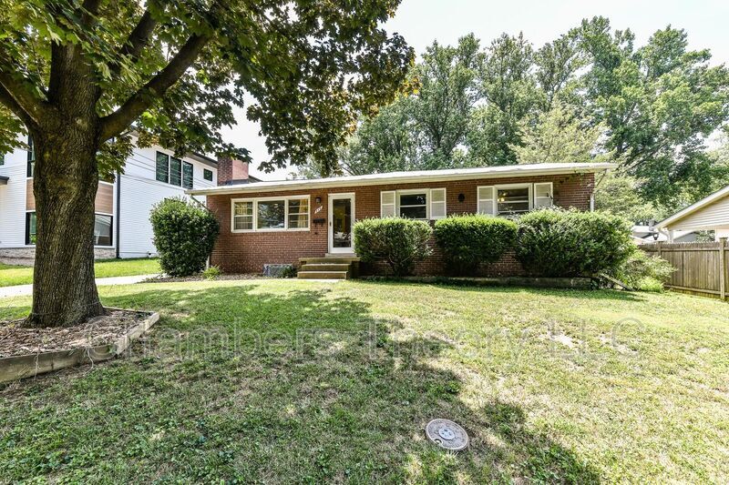 Primary Photo - 510 Gibson Dr SW