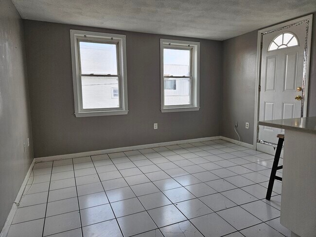 Foto del edificio - 49 Cottage St