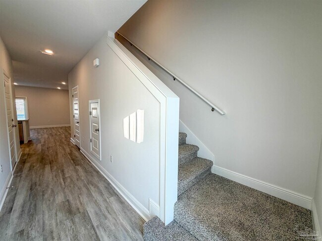 Foto del edificio - 710-E Giese Ln