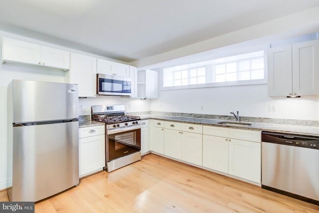 Building Photo - 3625 16th St NW