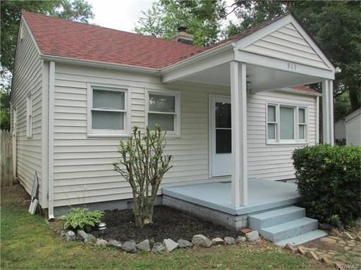 Primary Photo - 931 Halsey Ln