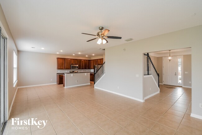 Foto del edificio - 8327 Highgate Dr