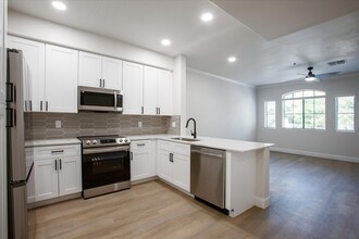 Haven Townhomes at P83 Photo