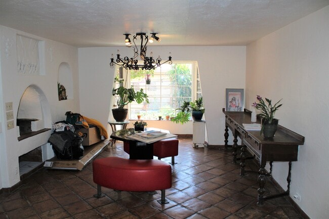 Dining Room - 127 W Highland Ave