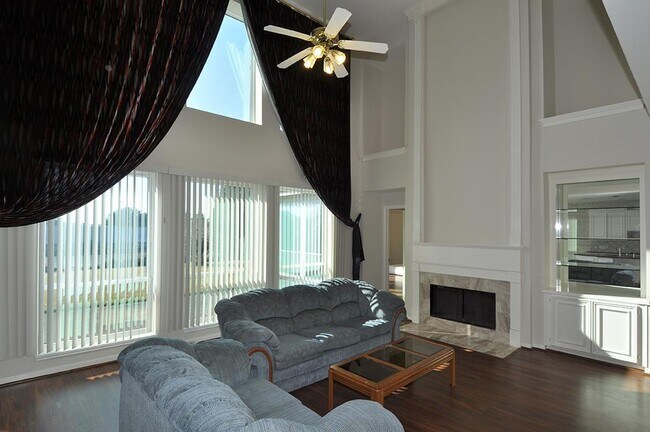 Building Photo - 3931 Shadow Trace Cir