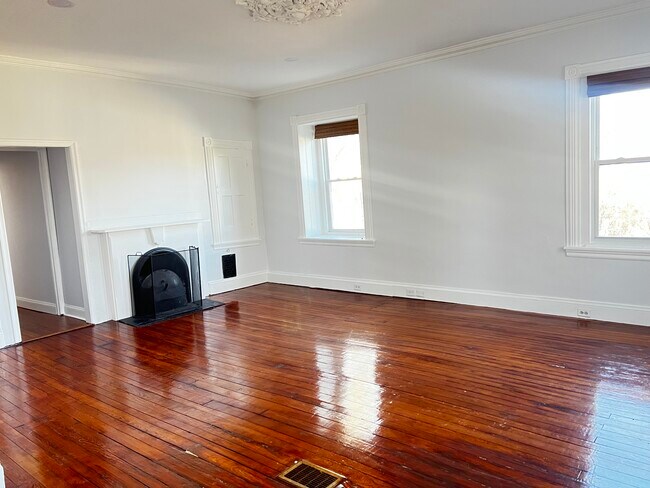 Foto del edificio - 510 Carpenter Ln
