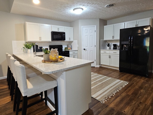 Foto del edificio - The Fairway at Waters Edge