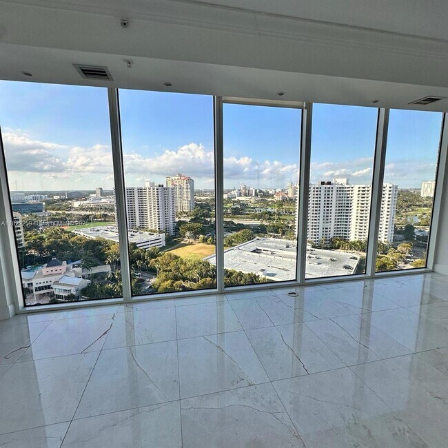 Foto del edificio - 3370 Hidden Bay Dr