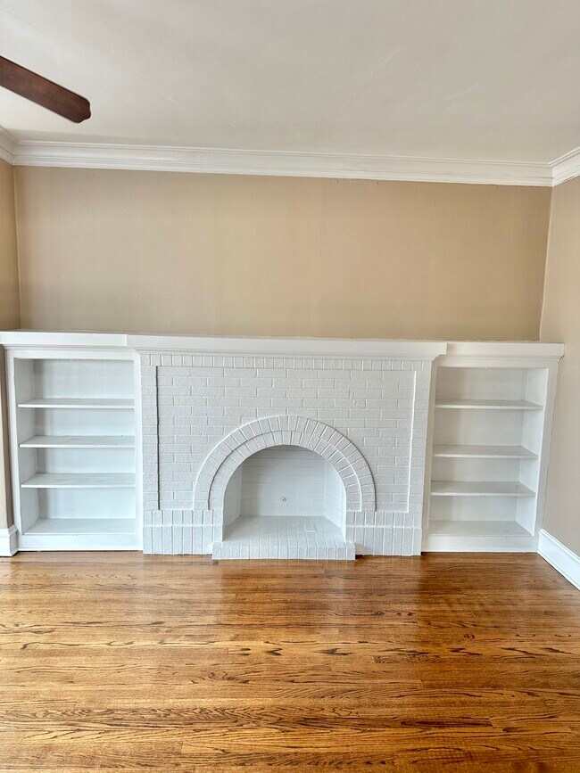 Decorative Fireplace - 6327 N Oakley Ave