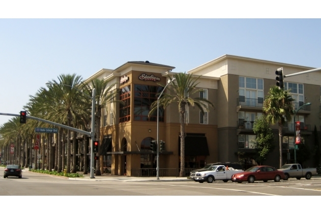 stadium-lofts-anaheim-ca-building-photo.jpg