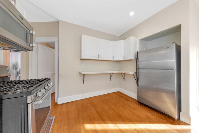 Foto del edificio - 301 Alewife Brook Pky