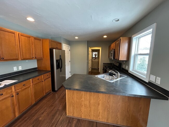 Foto del edificio - 1020 Katra Ln