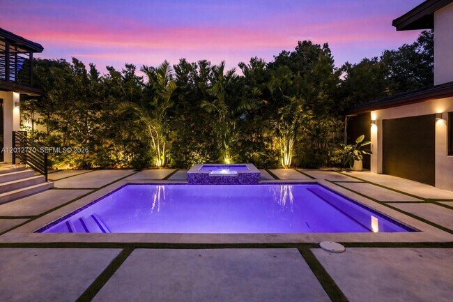 Foto del edificio - 436 NE 88th St