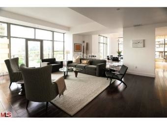 Foto principal - 10776 Wilshire Blvd