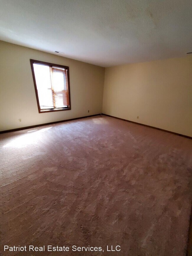 Building Photo - 3 br, 2 bath House - 5769 Waterwood Drive