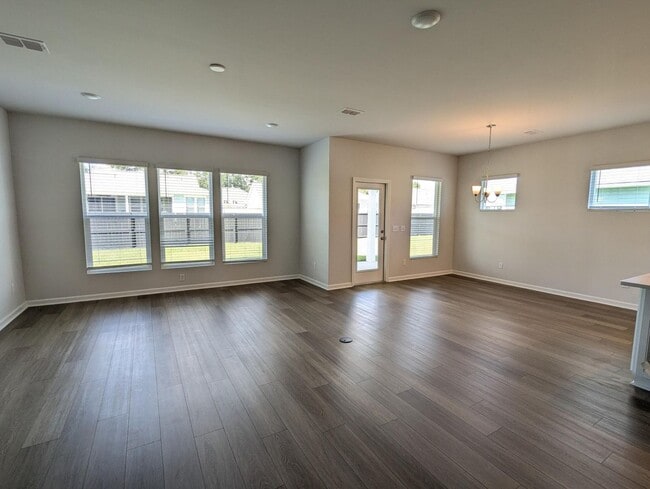 Building Photo - Beautiful 5 Bdrm New Construction Home in Johns Island