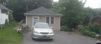 Building Photo - 17 Alden Rd