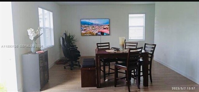 Foto del edificio - 13219 SW 270th Ter