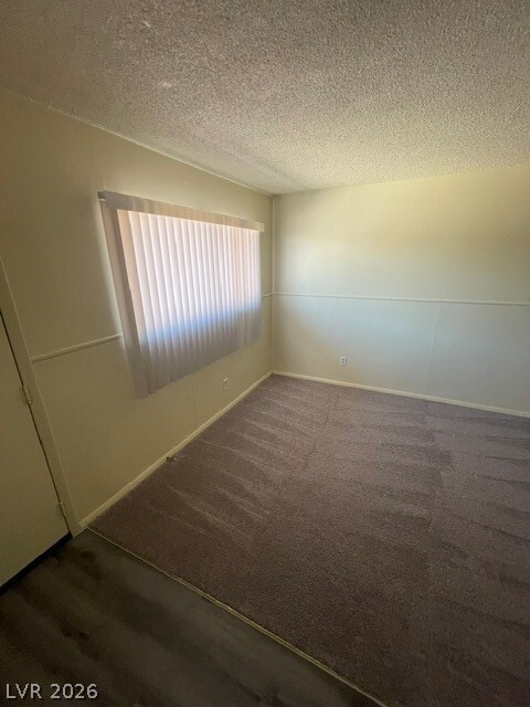 Foto del edificio - 2521 N Bassler St