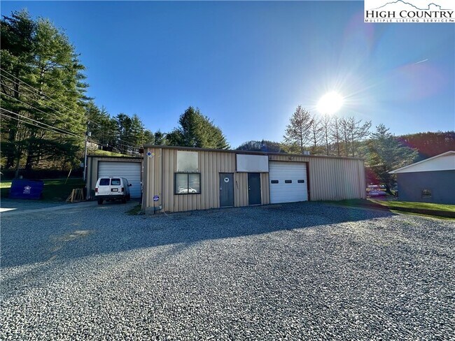 Building Photo - 4965 U.S. Hwy 421 N