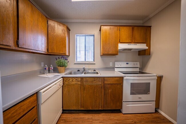 943 ft² - Cocina - Sagewood Apartments
