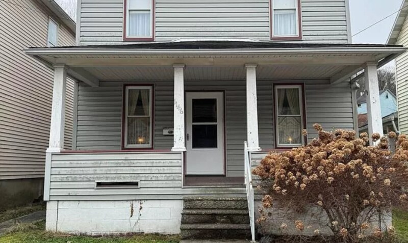 Foto principal - 1146 Solomon St