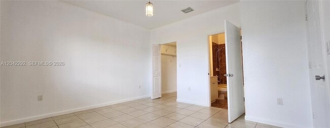 Building Photo - 10949 SW 181st Terrace