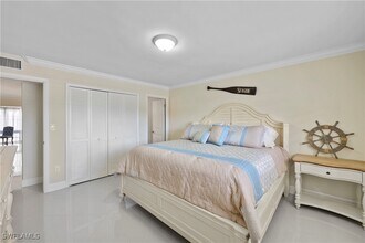 Building Photo - 2100 Gulf Shore Blvd N