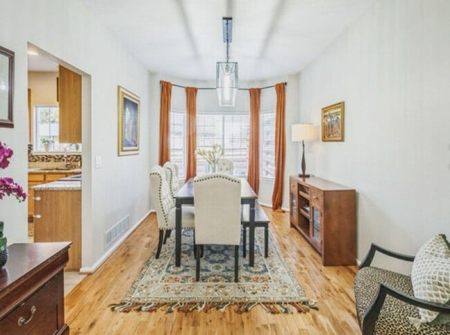 Foto del edificio - Lovely Home near Cherry Creek Reservoir for rent on quite cul-de-sac Aurora 80015 $3,200 per month