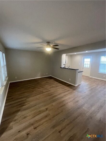 Building Photo - 503 Arabian Dr