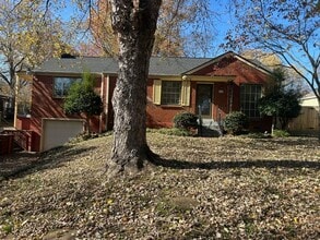 Building Photo - 316 Tamworth Dr