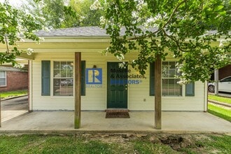 Building Photo - 1212 Barnett Bend Cir
