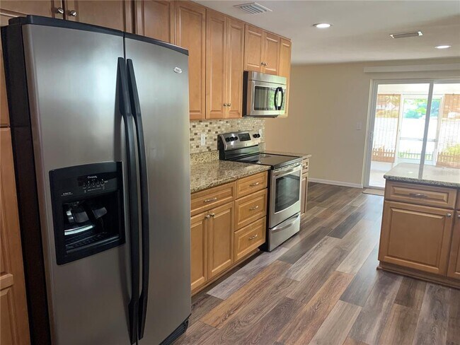 Foto del edificio - 12510 Queensland Ln