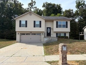 Building Photo - 1118 Marathon Dr