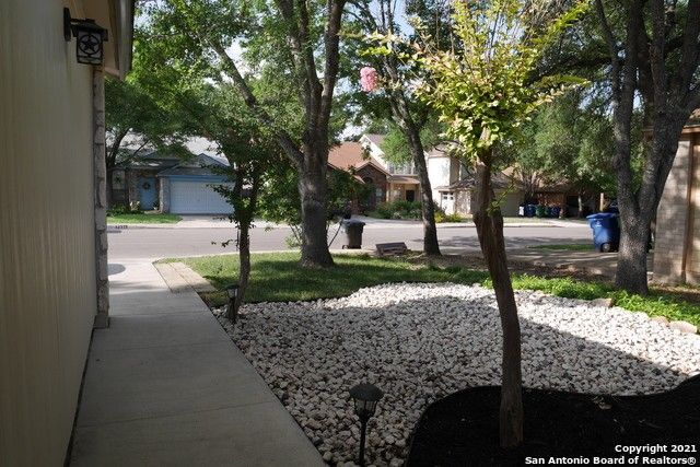 Building Photo - 7330 Corian Park Dr