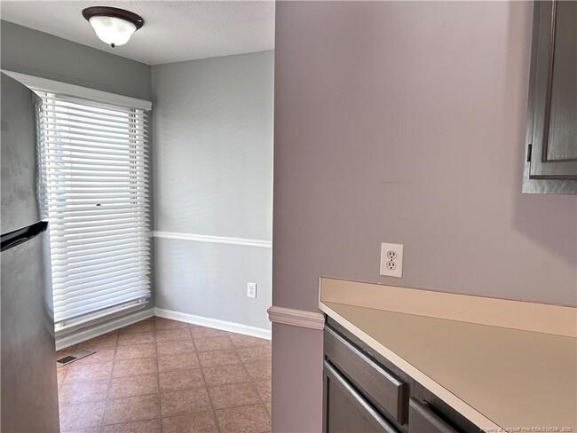 Building Photo - 5602 Bimini Pl