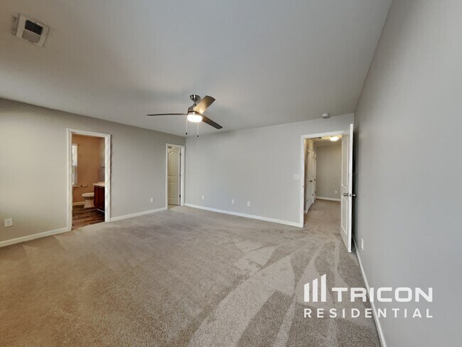 Foto del edificio - 2116 Bethany Trace Ln