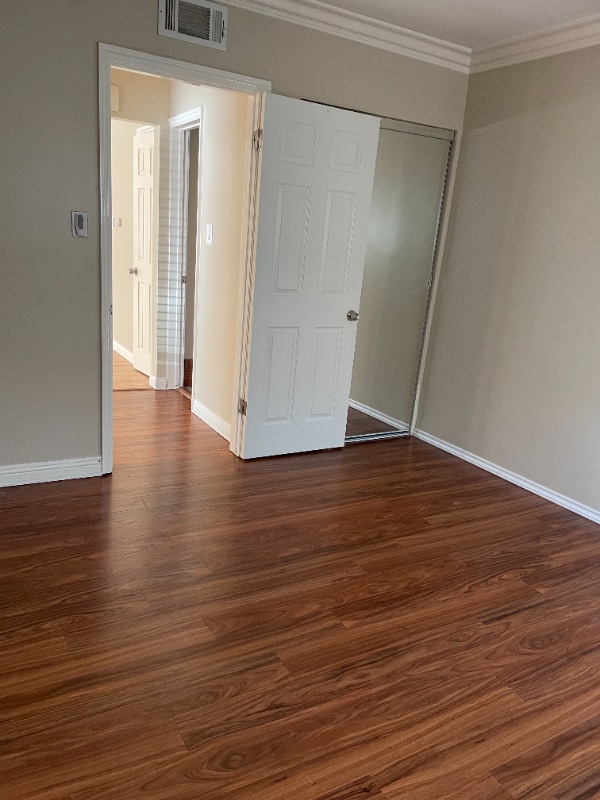 Building Photo - 8546 Cashio St