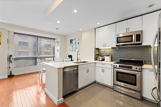 Foto del edificio - 1 Shore Ln