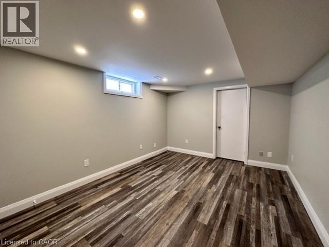 Building Photo - 132 Briar Knoll Dr