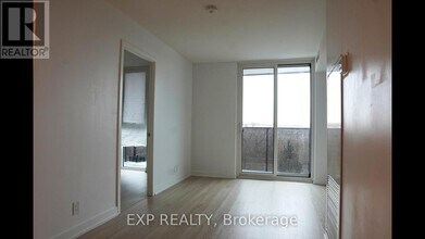 Building Photo - 30 Tretti Wy