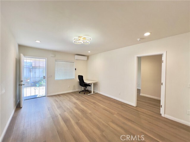 Foto del edificio - 9651 Olive St