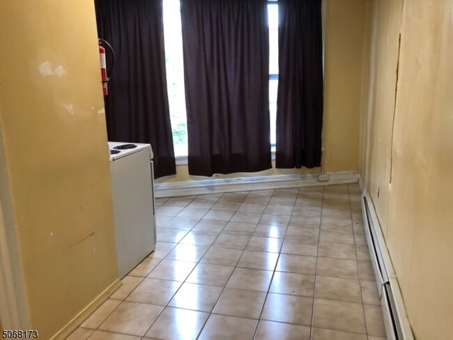 Foto del edificio - 1153 Main Ave