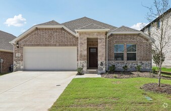 Building Photo - 801 Easthill Dr